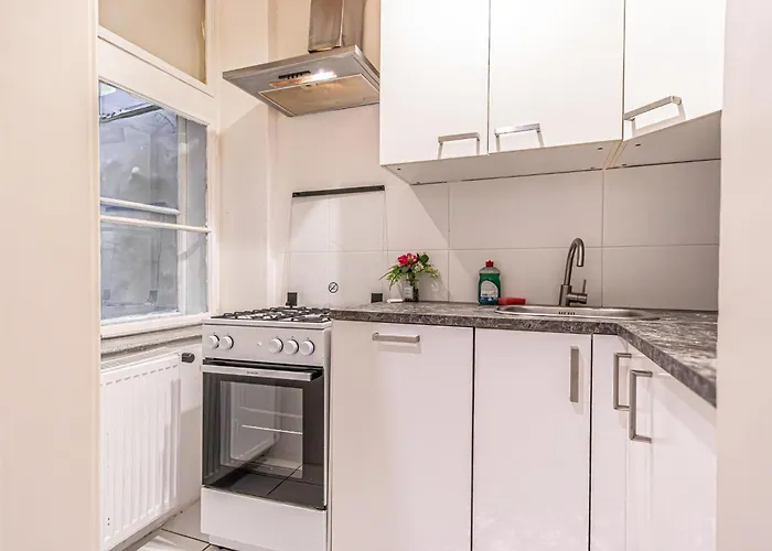 Apartment Simple 2-bedroom For 5p Location Vienna