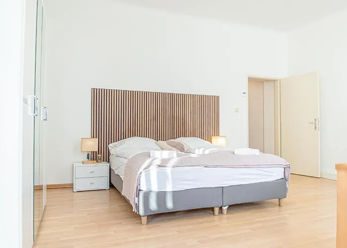 Apartment Simple 2-bedroom For 5p Location Vienna